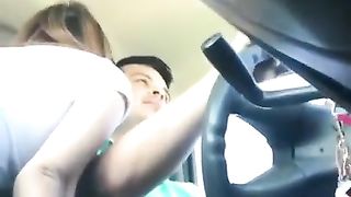 Uomo microdotato fa sesso con la fidanzata