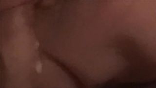 Succhio il cazzo e lo piglio in culo