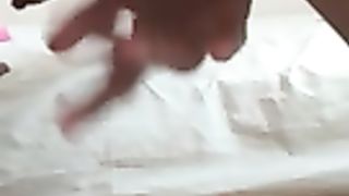 Bella figa si masturba