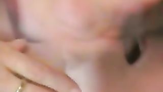 Un cazzo in bocca e uno in figa