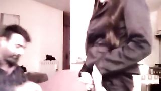 Uomo sposato si diverte a casa mia