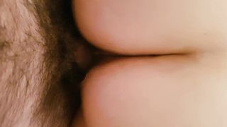 Un cazzone nella sua figa calda