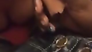 Le ragazze si divertono