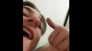 STAI FACENDO IL VIDEO ? A me piace FARE LE SEGHE !!