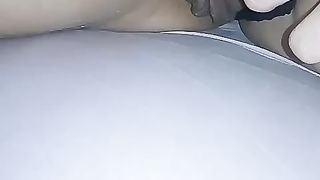 Una vergine che mi manda un video durante la notte