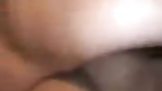 LE PIACE FARSI RIPRENDERE MENTRE SCOPA