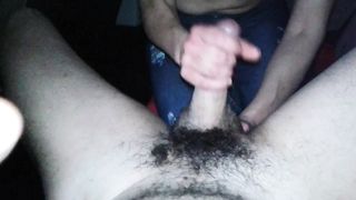 La Collega di mia Moglie mi fa sborrare