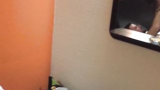 Mia moglie viene scopata dal nostro vicino