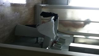 La collega sotto la doccia