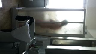 La collega sotto la doccia