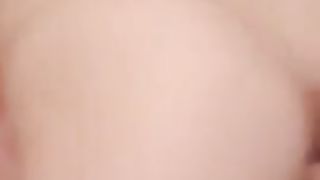 Le piace saltare sul mio cazzo