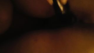 Lei si masturba così...