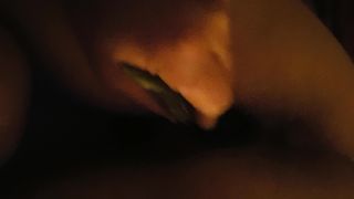 Lei si masturba così...