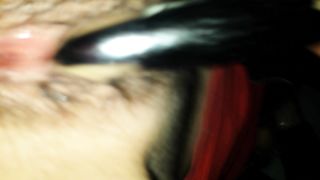 QUANDO TI ASPIRA IL DITO NEL CULO E GODE