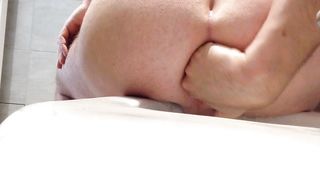 Pipì fuori dal culo