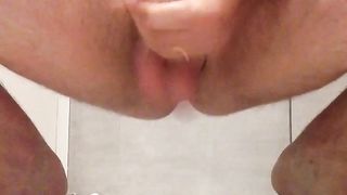 Venuta multipla con dildo nel culo