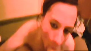 Ragazza Italiana  porca lo succhia bene