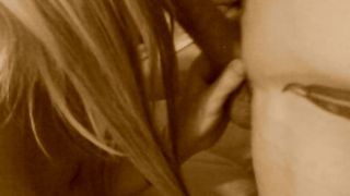 Biondina bravissima mi succhia il cazzo