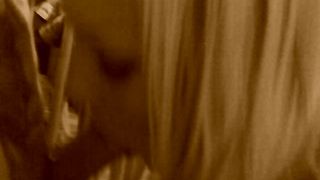 Biondina bravissima mi succhia il cazzo