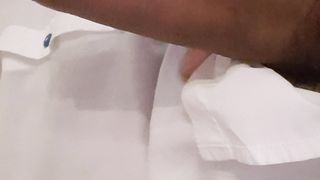 Ti piacerebbe vedere tua moglie sopra?