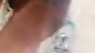 La Dottoressa Romana nella doccia