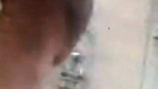 La Dottoressa Romana nella doccia