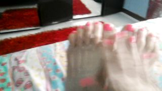 MANYA: I MIEI PIEDINI SMALTATI PER I MIEI FETICISTI