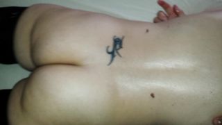 LA MUTANDINA ROSSA ALLA CAVIGLIA