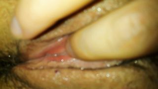 SI TITILLA IL CLITORIDE