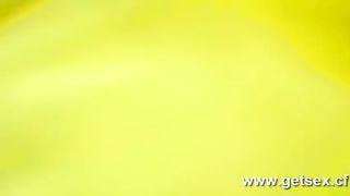 Troia di strada bionda