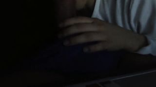 La mia PUTTANELLA mi succhia e sega il cazzone !