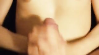 SBORRO le sue TETTINE con il mio cazzone