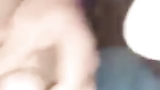 GUARDATE come ci succhia il cazzo la PUTTANAAAA !