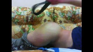 Anteprima del video: Con il culo di fuori in cam