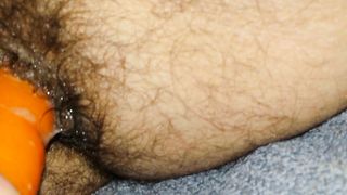 CAROTA INSAPONATA IN CULO