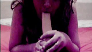 Simona mentre si masturba con una banana Parte 2