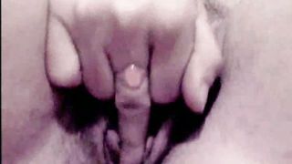 Simona mentre si masturba con una banana Parte 2