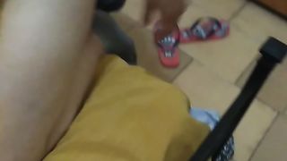 Napoletana con la fica pelosa adora il cazzo