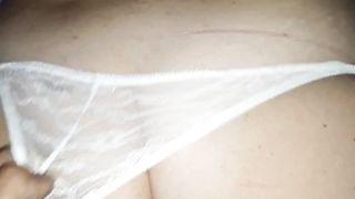 Quella zoccola di mia moglie mentre dorme