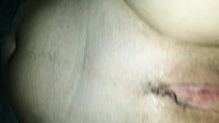 PUTTANA DEPILATA E SLABBRATA