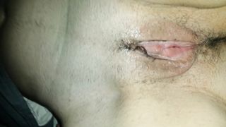 PUTTANA DEPILATA E SLABBRATA