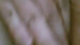 La mia compagna si masturba per me