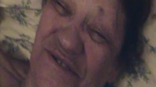 ROSALINDA HOLES MI CHIAMA PER UNA INDISPOSIZIONE