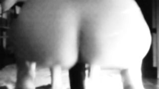 Pt 2°. La mia schiava si sfonda la fica...