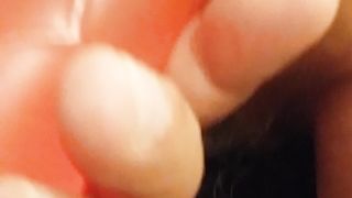 Alla milf piace il dildo nel culo