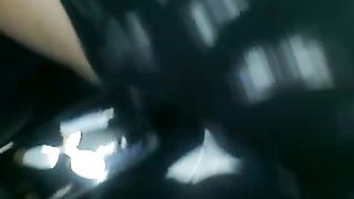 Pompino in macchina dalla mia bevisborra