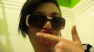 Laura, così perversa e troia