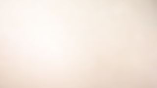 Studentessa fa le corna al fidanzato con un congolese