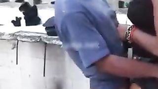 Porco Sardo scopa una prostituta nigeriana