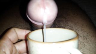 Anteprima del video: CAFFÈ MACCHIATO